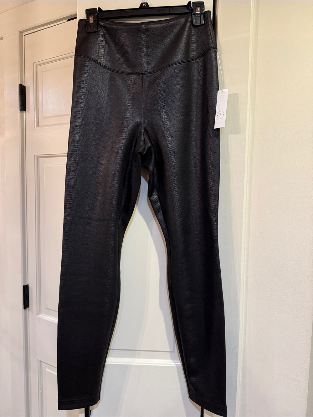 White House Black Market Black Faux Leather Leggings SZ 8R